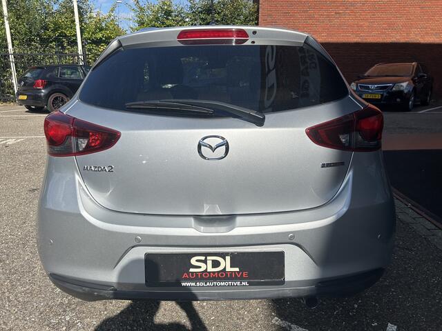 Mazda 2 1.5 Skyactiv-G Comfort // NAVI + CARPLAY // PDC // CRUISE // AIRCO // STOELVERWARMING