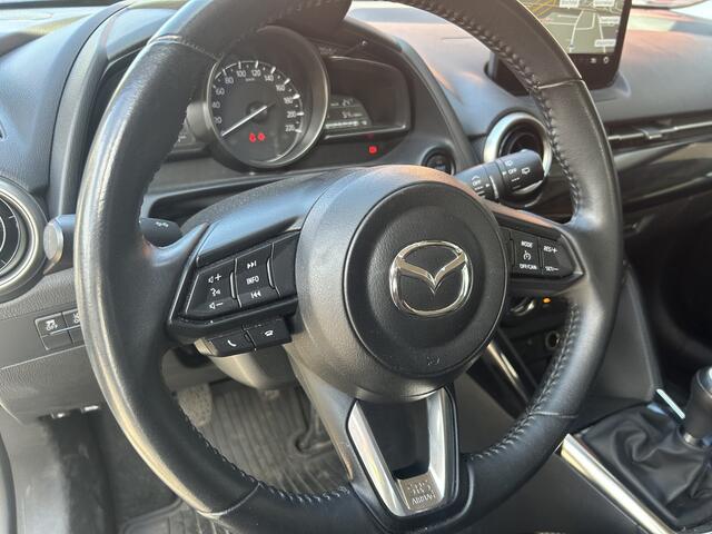 Mazda 2 1.5 Skyactiv-G Comfort // NAVI + CARPLAY // PDC // CRUISE // AIRCO // STOELVERWARMING