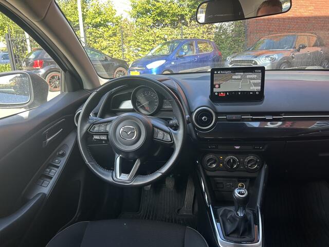 Mazda 2 1.5 Skyactiv-G Comfort // NAVI + CARPLAY // PDC // CRUISE // AIRCO // STOELVERWARMING