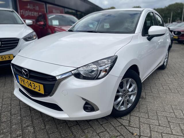 Mazda 2 1.5 Skyactiv-G Dynamic Trekhaak, All Season, PDC, LMV 15 Inch, LKA, Navi, Airco, Cruise, Bluetooth