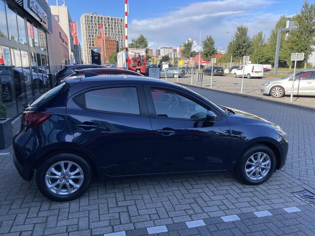Mazda 2 1.5 Skyactiv-G Dynamic Volledig Dealer Onderhouden / Navigatie / Cruise Control