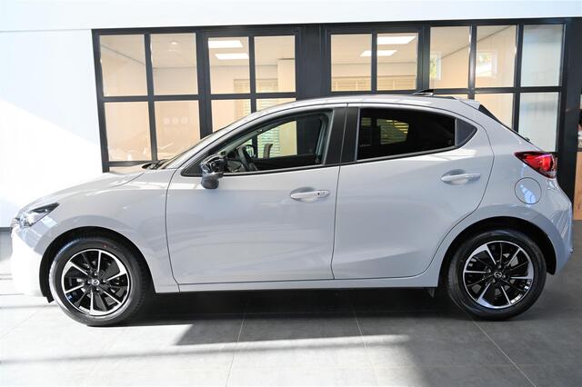 Mazda 2 e-SkyActiv-G 90 6MT Homura Aka met DA pack *Trekhaak* *Dealeronderhouden*