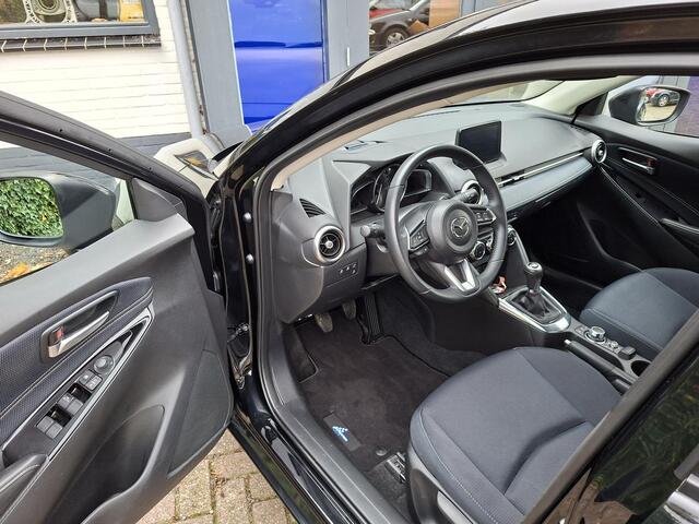 Mazda 2 1.5 Skyactiv-G Luxury Apple/Android, stoel/stuurverwarming