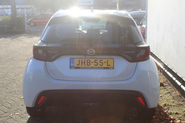 Mazda 2 Hybrid 1.5 Agile Apple Carplay/ Android auto l Keyless l Automaat l Cruise control l Stuur- en Stoelverwarming