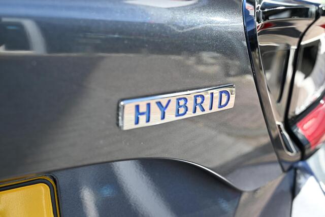 Mazda 2 Hybrid 1.5 Centre-line