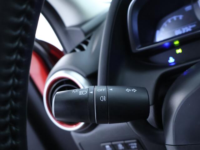 Mazda 2 1.5 Skyactiv-G Sportive | Trekhaak | Camera | Carplay |