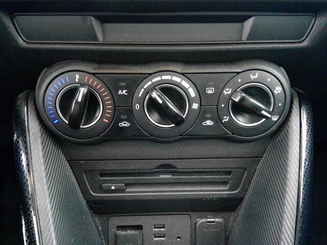 Mazda 2 1.5 90pk Dynamic+