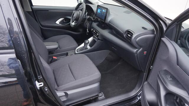 Mazda 2 Hybrid 1.5 Centre-line