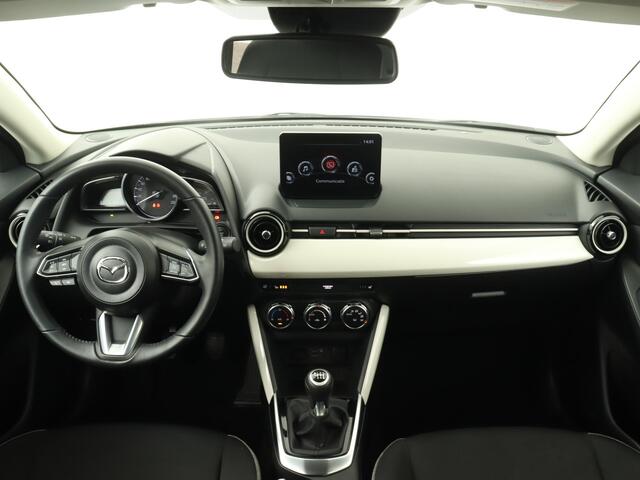 Mazda 2 1.5 e-SkyActiv-G 90 Exclusive-Line | Parkeersensoren achter | Dodehoek Ass. | Stoel en stuurwiel verwarmd | LM velgen | Camera | Airco Aut. |