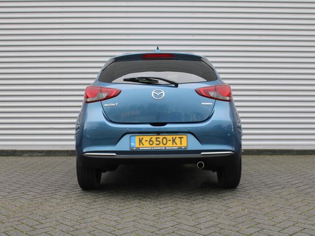 Mazda 2 1.5 Skyactiv-G Luxury | Stuur-/stoelverwarming | Camera | Clima | Dodehoek detectie | 16" LM | HUD | LED | Navi | Cruise | Carplay |