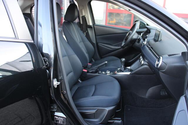 Mazda 2 1.5 Skyactiv-G Luxury Led/Head up/Camera/Apple Android