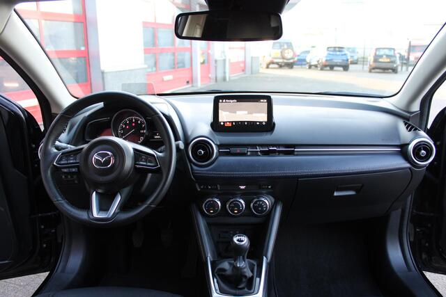 Mazda 2 1.5 Skyactiv-G Luxury Led/Head up/Camera/Apple Android