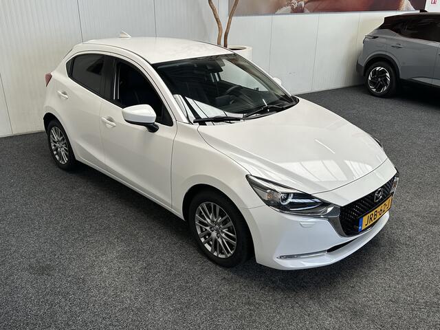 Mazda 2 1.5 SKYACTIVE-G SPORTIVE NAVIGATIE CRUISE CONTROL APPLE CARPLAY/ANDROID STOEL EN STUUR VERWARMING DODEHOEKSENSOREN RIJSTROOKSENSOREN PDC ZEER MOOI !! 3010 DEK