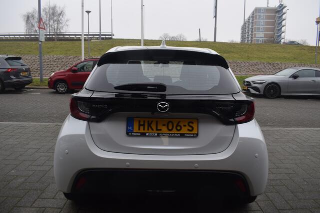 Mazda 2 Hybrid 1.5 Select Camera Stoel/Stuur verwarming Carplay