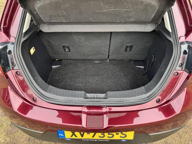 Mazda 2 1.5 Skyactiv-G TS+ Automaat | LED | DODEHOEK DETECTIE | NAVIGATIE | STOELVERWARMING |