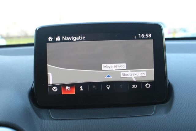 Mazda 2 1.5 Skyactiv-G Luxury Camera/Navi/Headup