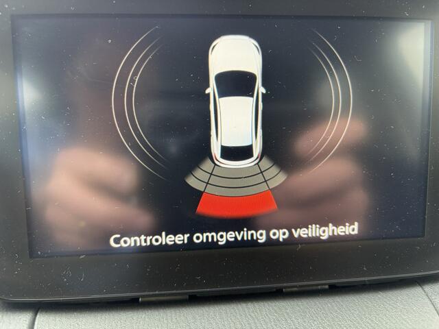 Mazda 2 1.5 Skyactiv-G Navigatie | Stoelverwarming | Cruise | Clima | Parkeersensoren