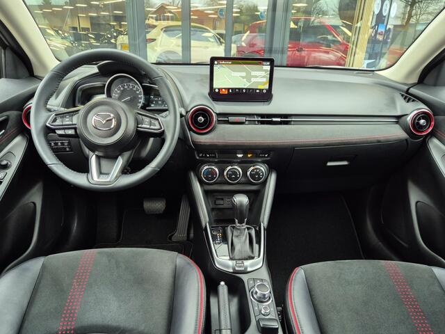 Mazda 2 SKYACTIV-G 1.5 90 6AT HOMURA AKA / Carplay