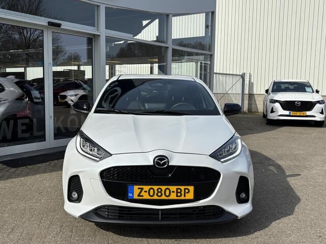 Mazda 2 Hybrid 1.5 Homura 1e Eig., NL-Auto, Apple Carplay/ Android Auto, A-Rij-Camera, Parkeerhulp vóór, Key-Less, Trekhaak, Stoelverwarming , Stuurverwarming, LM Black.