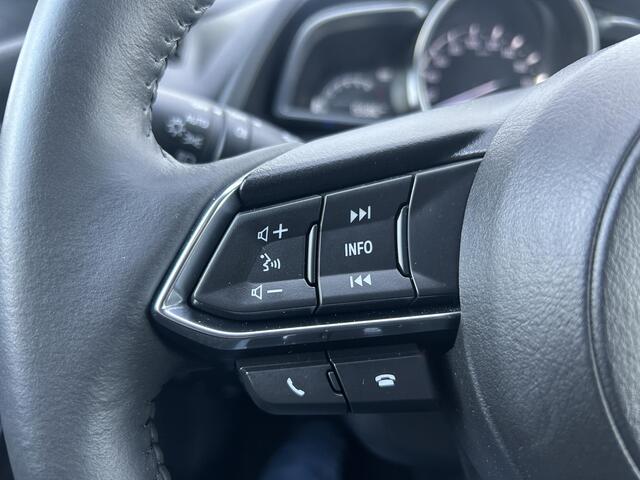 Mazda 2 1.5 Skyactiv-G Style Selected | Carplay | Stoel en stuurverwarming | PDC |