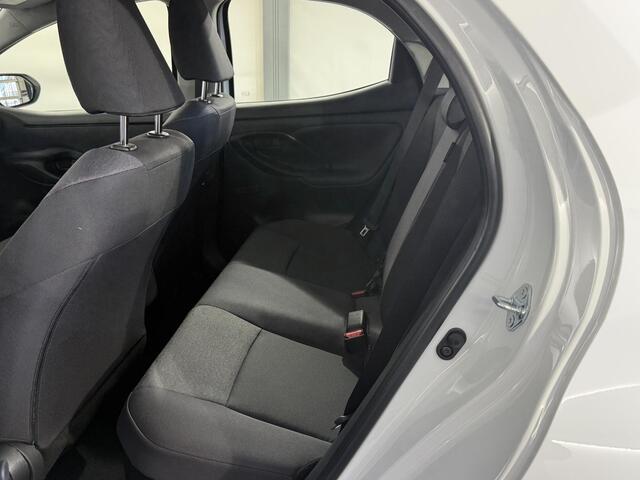 Mazda 2 Hybrid 1.5 Prime-line / NL auto / Dealer demo / Climate Control / Apple Carplay / Automaat