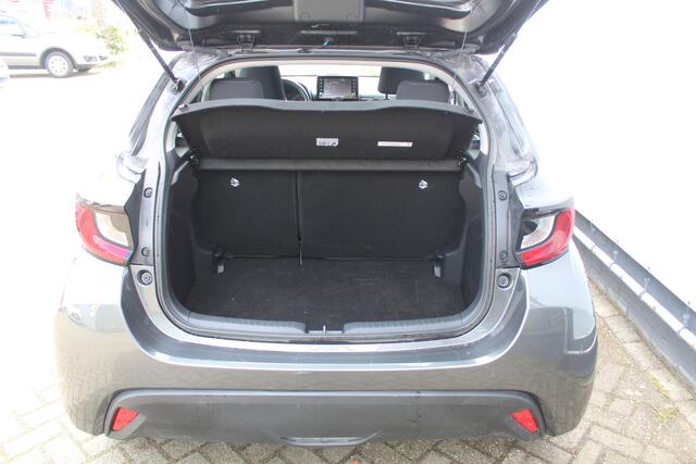 Mazda 2 Hybrid 1.5 Centre-line Stuur- en Stoelverwarming l Apple Carplay/ Android auto l Keyless l Automaat l Parkeercamera l Adaptief Cruise control l