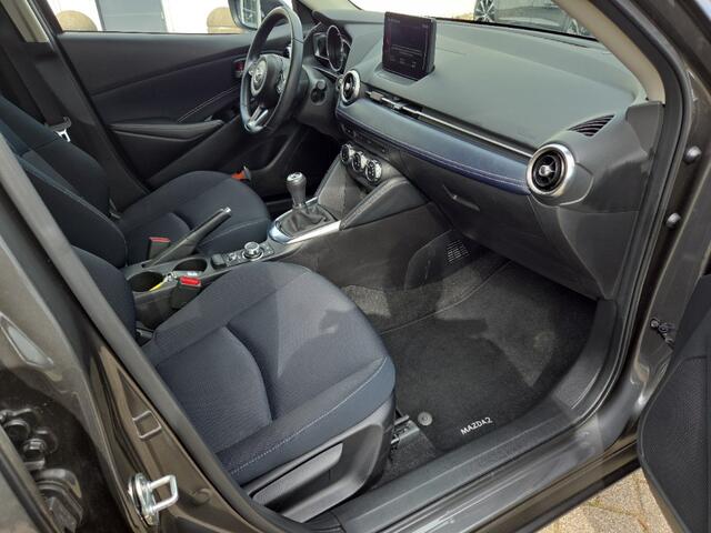 Mazda 2 1.5 Skyactiv-G Luxury, 1e Eig! Carplay! VERWACHT!!
