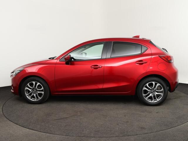 Mazda 2 1.5 Sport Selected NAVI 16" LMV