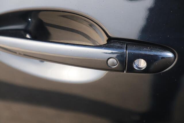 Mazda 2 1.5 Skyactiv-G GT-Luxury Automaat Half Leder Head Up Display Navigatie Carplay Achteruitrijcamera Stoelverwarming Clima Cruise Keyless Entry