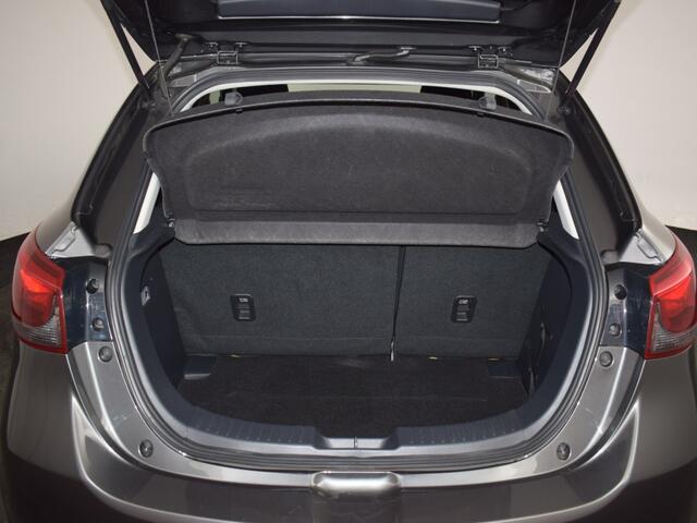 Mazda 2 1.5 Sport Selected NAVI 16" LMV CAMERA