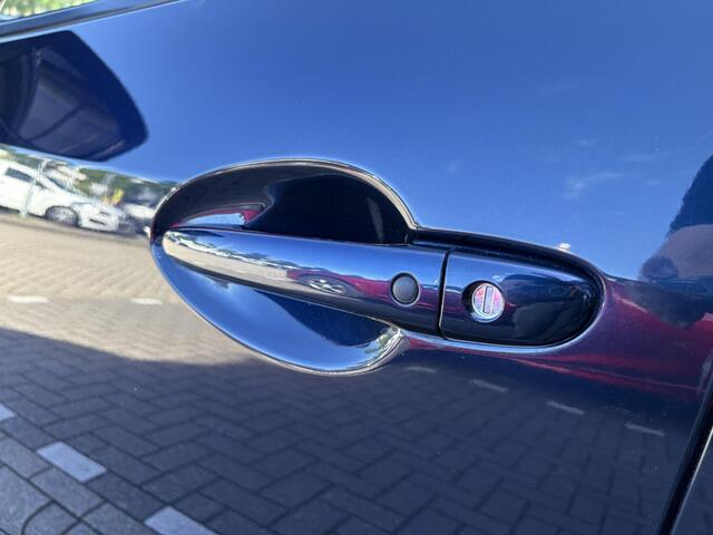 Mazda 2 1.5 Skyactiv-G GT-Luxury Dealer onderhouden / 1e eigenaar / Trekhaak / Head-Up-Display