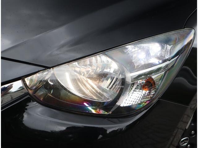 Mazda 2 1.5 Skyactiv-G Dynamic+ Navi / Pdc / Elekramen / Airco / Lm velgen 16'' Goed onderhouden / All season banden