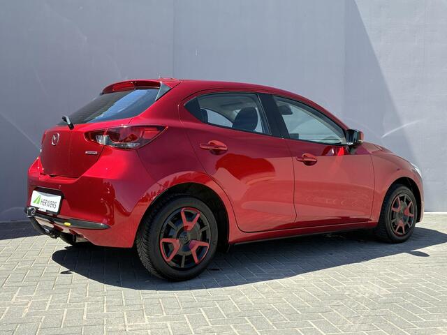 Mazda 2 1.5 Automaat SkyActiv-G 90 Exclusive-Line / Trekhaak (900KG) / Dealer Onderhouden / Apple Carplay/Android Auto / Stoelverwarming / Cruise Control / Airco /
