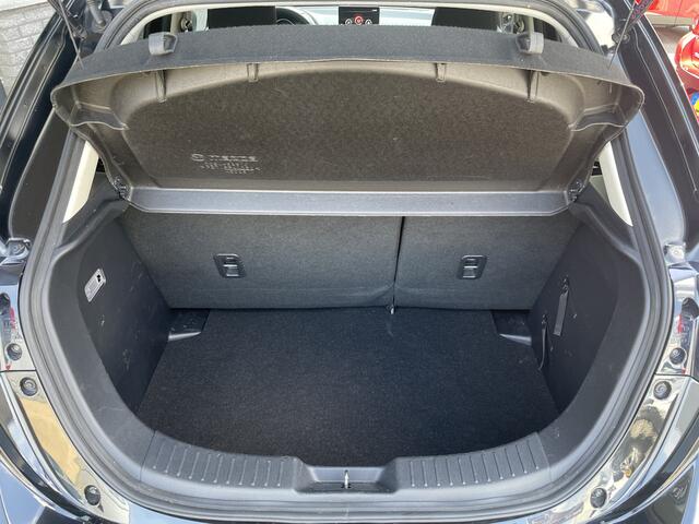 Mazda 2 1.5 Skyactiv-G Sportive | Carplay/Android Auto | Achteruitrijcamera | Cruise Control |