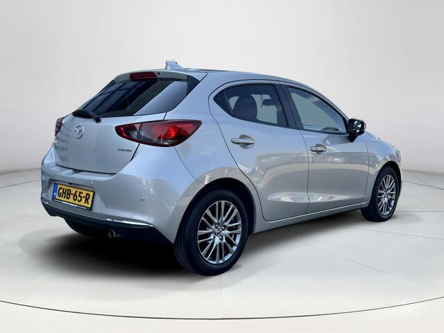 Mazda 2 1.5 Skyactiv-G Signature | Apple carplay| Head up display| Climate control| Rondom zicht camera| Parkeersensoren voor en achter|