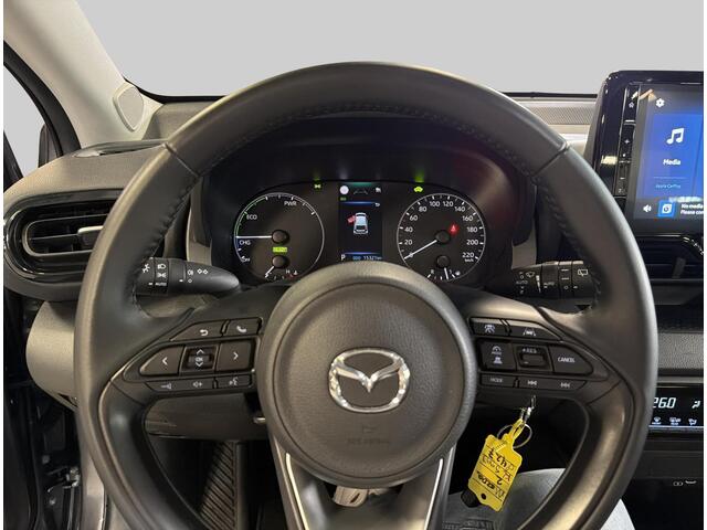 Mazda 2 Hybrid 1.5 Centre-line