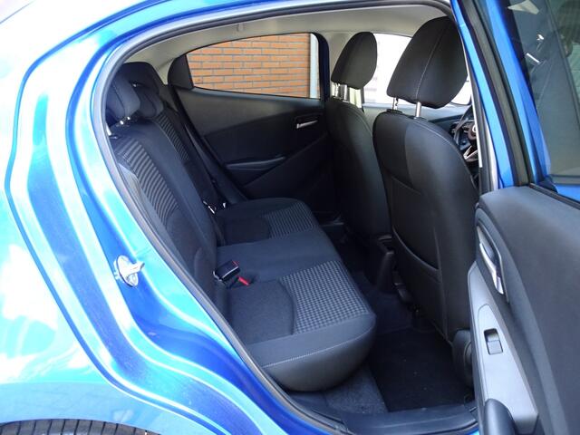 Mazda 2 1.5 SkyActiv *Airco/Cruise/Stoelverw/Dealer-OH*