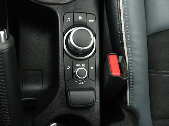 Mazda 2 1.5 Skyactiv-G Signature | 360 camera | Adaptieve CC |