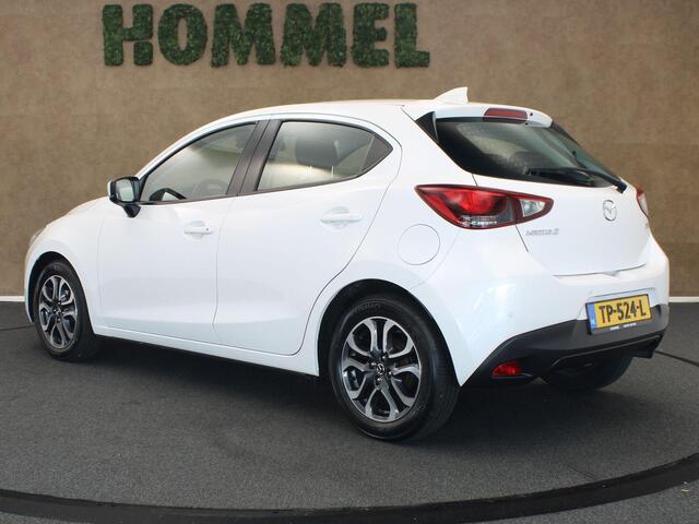 Mazda 2 1.5 Skyactiv-G Dynamic+ - ORIGINEEL NEDERLANDSE AUTO - AFKOMSTIG VAN EERST EIGENAAR - 100% ONDERHOUDEN - PARKEERSENSOREN ACHTER - NAVIGATIE - AIRCO