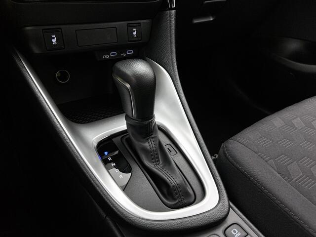 Mazda 2 Hybrid 1.5 Centre-line | Stoelverwarming | Camera | Apple Carplay/Android Auto | LM Velgen | Climate Control | Onderweg-naar-dealer
