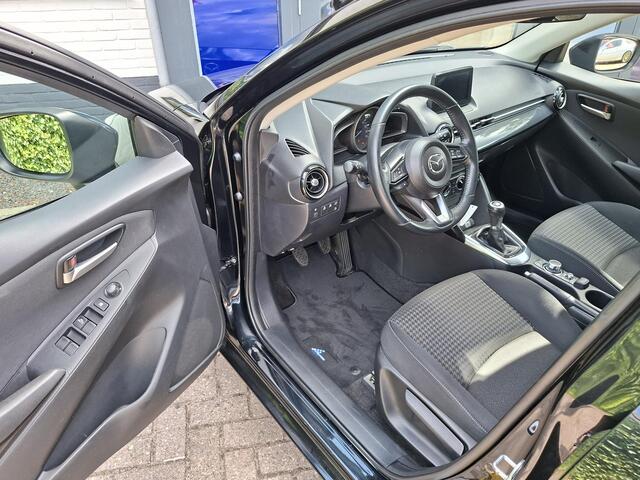 Mazda 2 1.5 Skyactiv-G Sport Selected Apple/Android, Camera