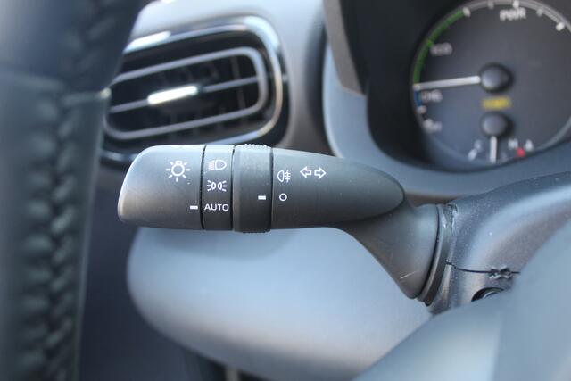 Mazda 2 Hybrid 1.5 Exclusive-line Cruise control adaptief met stop&go I Dodehoek detectie l Parkeersensor achter I Parkeersensor voor l Parkeercamera l Nieuw model