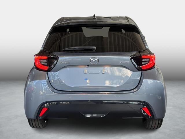 Mazda 2 Hybrid 1.5 Homura nieuwe kleur Sky Grey