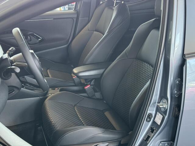 Mazda 2 Hybrid 1.5 Homura nieuwe kleur Sky Grey