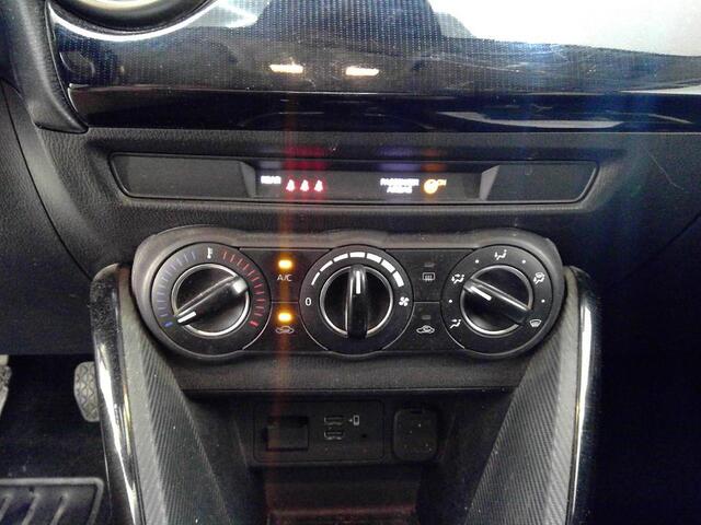 Mazda 2 1.5 90pk Style Selected