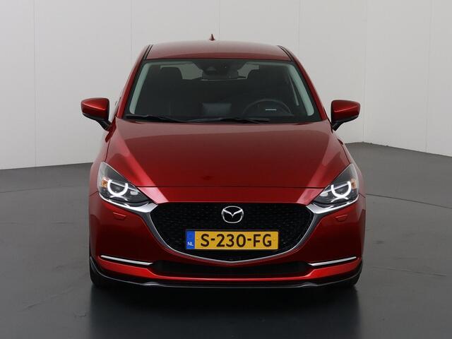 Mazda 2 1.5 Skyactiv-G Luxury | Navigatie | Achteruitrijcamera | Climate Control | Winterpakket | HUD |