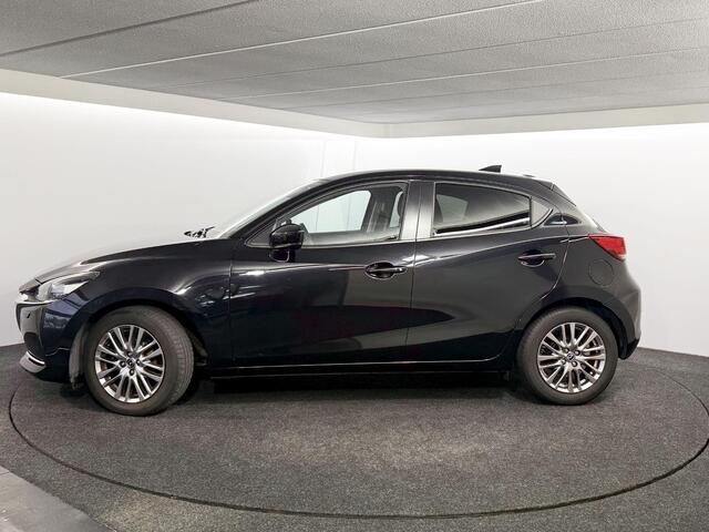 Mazda 2 1.5 Skyactiv-G Luxury / Driver Pack / Camera / Head-Up / NL auto / Voll. historie