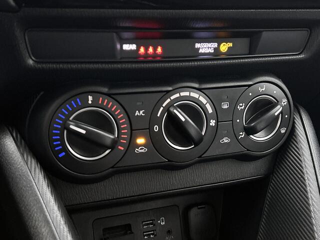 Mazda 2 1.5 Skyactiv-G Sportive | Apple Carplay/Android Auto | Camera | Airco | LM Velgen | Onderweg-naar-dealer
