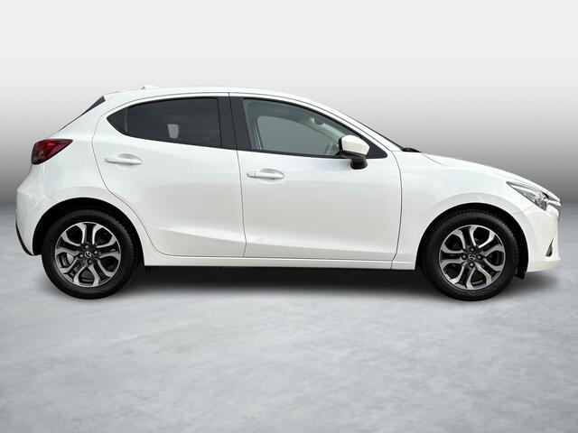 Mazda 2 1.5 Skyactiv-G GT-M All-season, Navi, Stoelverwarming, Climate, Cruise, LMV 15 Inch, Bluetooth, PDC,