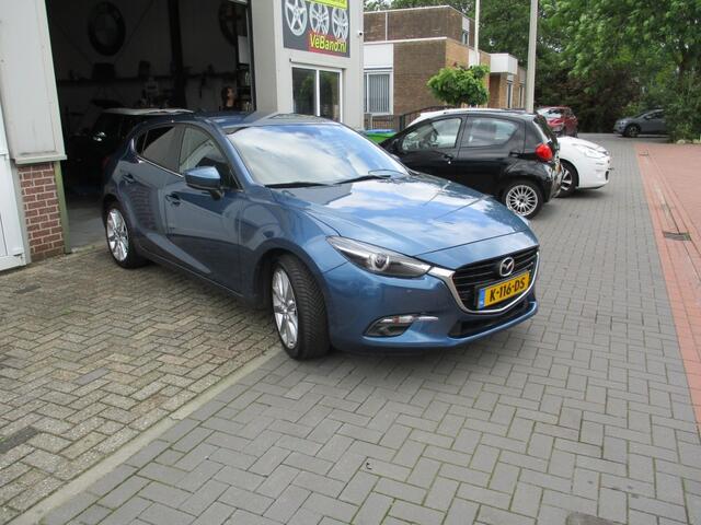 Mazda 3 2.0 SkyActiv-G 120GT-M Stuur/ Stoel verw. Head-up